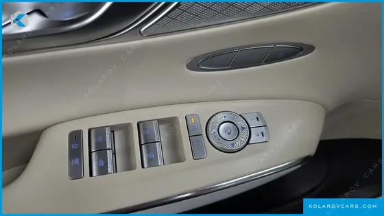 GENESIS GV70 2.5T GASOLINE 2WD