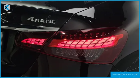 MERCEDES E-CLASS E220D 4MATIC AMG LINE