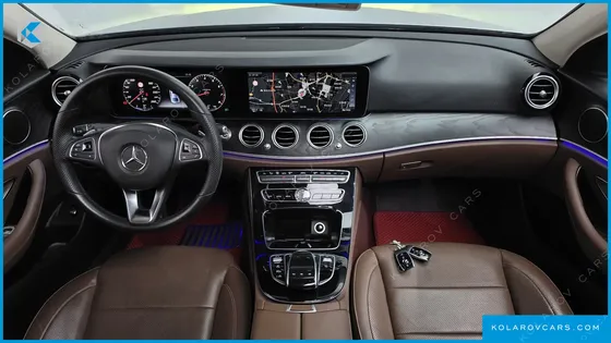 MERCEDES E-CLASS E300 4MATIC AVNATGARDE