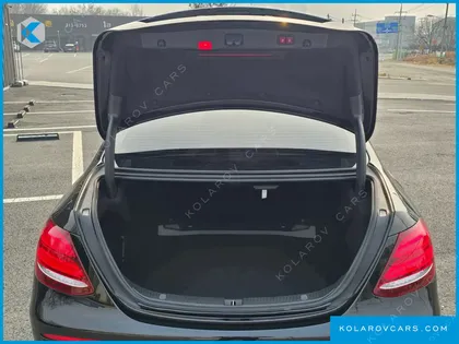 MERCEDES E-CLASS E220D AVANTGARDE