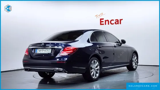 MERCEDES E-CLASS E300 4MATIC EXCLUSIVE