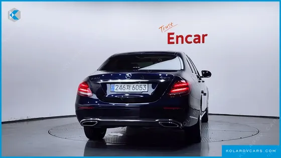 MERCEDES E-CLASS E300 4MATIC EXCLUSIVE