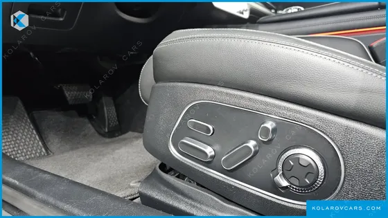GENESIS G90 GASOLINE 3.5 TURBO AWD