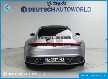 PORSCHE 911 CARRERA 4S