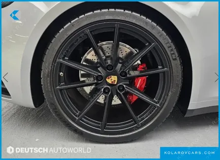 PORSCHE 911 CARRERA 4S