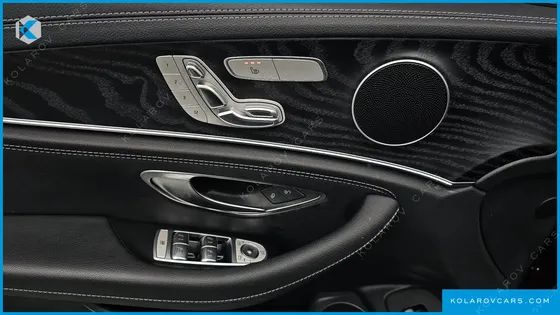 MERCEDES E-CLASS E220D 4MATIC AMG LINE