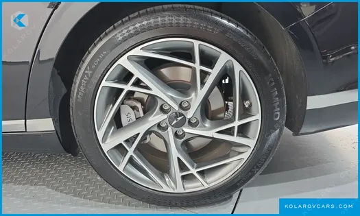 GENESIS G90 GASOLINE 3.5 TURBO AWD