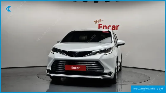 TOYOTA SIENNA 2.5 HYBRID 2WD