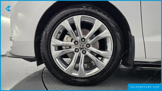 TOYOTA SIENNA 2.5 HYBRID 2WD