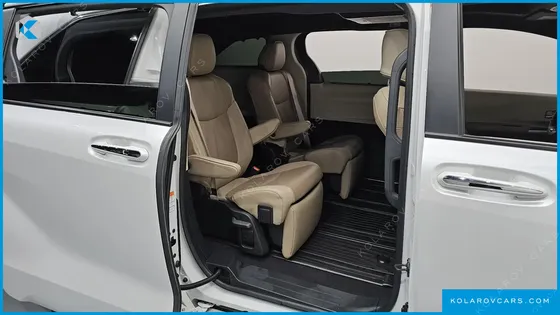 TOYOTA SIENNA 2.5 HYBRID 2WD