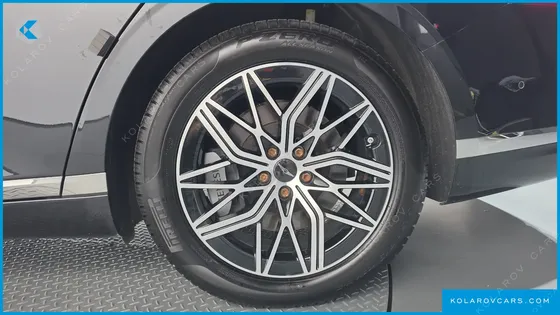 GENESIS G90 GASOLINE 3.5 TURBO 2WD