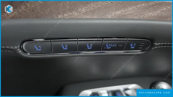 GENESIS G90 GASOLINE 3.5 TURBO 2WD