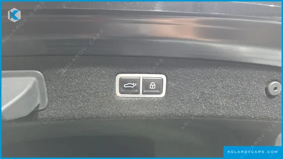 GENESIS G90 GASOLINE 3.5 TURBO AWD