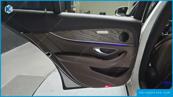 MERCEDES E-CLASS E220D EXCLUSIVE
