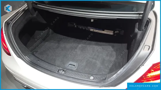 MERCEDES E-CLASS E220D EXCLUSIVE