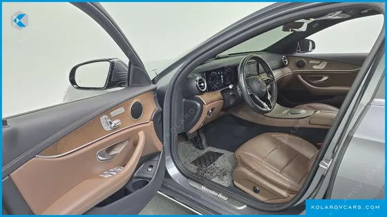 MERCEDES E-CLASS E250 EXCLUSIVE