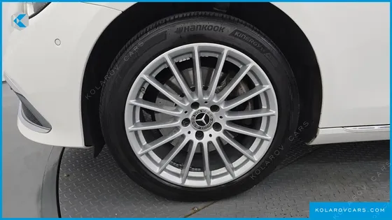 MERCEDES E-CLASS E220D 4MATIC EXCLUSIVE