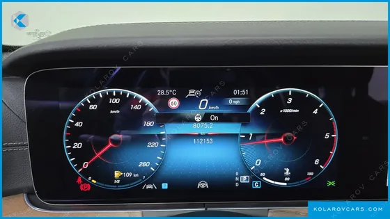 MERCEDES E-CLASS E220D 4MATIC EXCLUSIVE