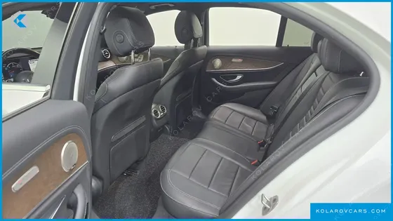 MERCEDES E-CLASS E220D 4MATIC EXCLUSIVE
