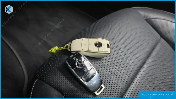 MERCEDES E-CLASS E220D 4MATIC EXCLUSIVE