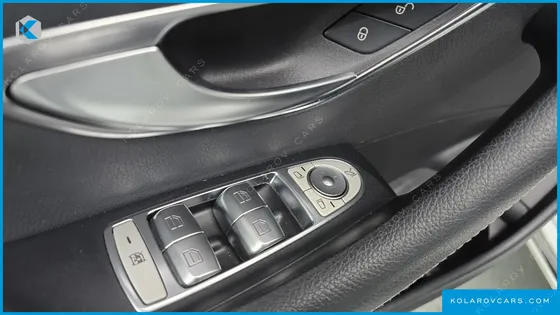 MERCEDES E-CLASS E220D 4MATIC EXCLUSIVE