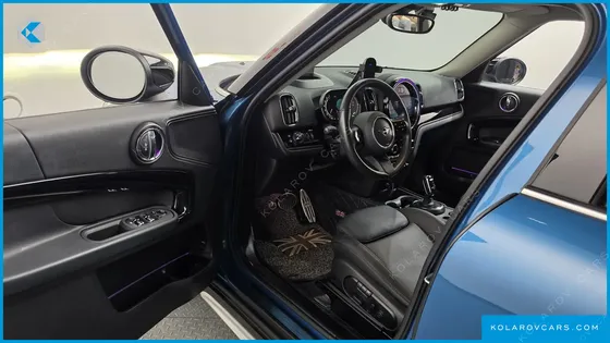 MINI COUNTRYMAN CLASSIC