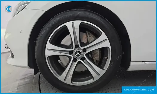 MERCEDES E-CLASS E300 AVANTGARDE
