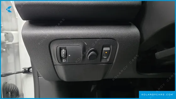 RENAULT KOREA SM6 2.0 LPE SE (RENTAL CAR)