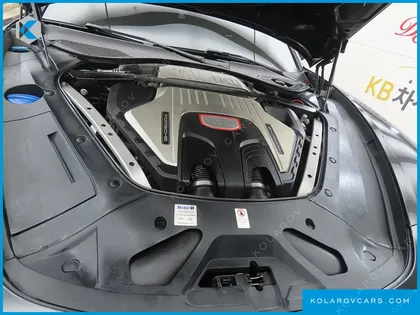 PORSCHE PANAMERA 4.0 TURBO