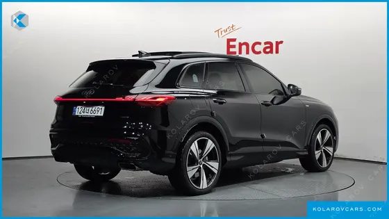 AUDI Q5 45 TFSI QUATTRO S LINE