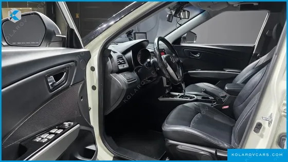 KGM - SSANGYONG TIVOLI VX 2WD