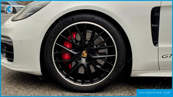 PORSCHE PANAMERA 4.0 GTS