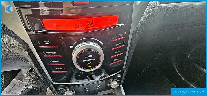 KGM - SSANGYONG TIVOLI VX 2WD