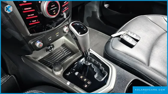 KGM - SSANGYONG TIVOLI LX 2WD