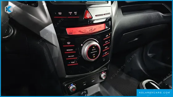 KGM - SSANGYONG TIVOLI LX 2WD
