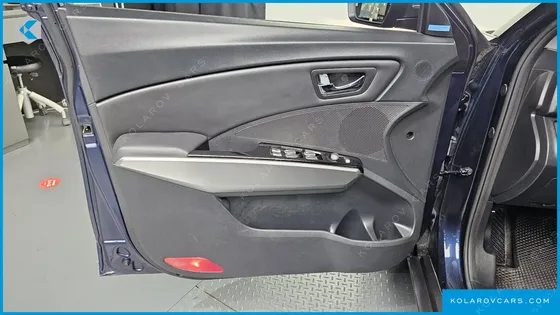 KGM - SSANGYONG TIVOLI LX 2WD
