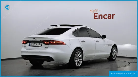 JAGUAR XF 20D PORTFOLIO