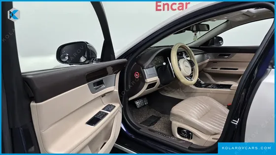 JAGUAR XF 20D PORTFOLIO AWD