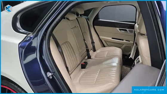JAGUAR XF 20D PORTFOLIO AWD