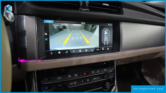 JAGUAR XF 20D PORTFOLIO AWD
