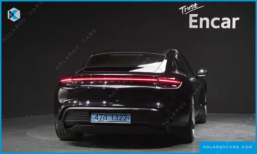 PORSCHE TAYCAN 4S