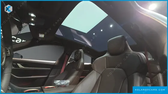 PORSCHE TAYCAN 4S