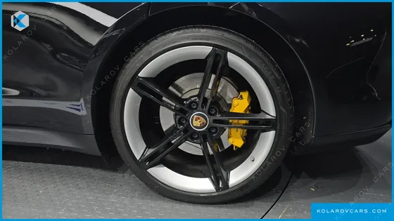PORSCHE TAYCAN 4S