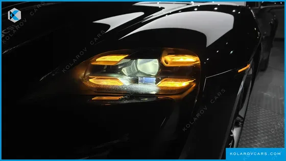 PORSCHE TAYCAN 4S