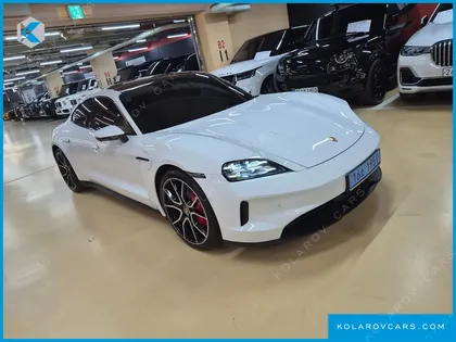 PORSCHE TAYCAN 4S