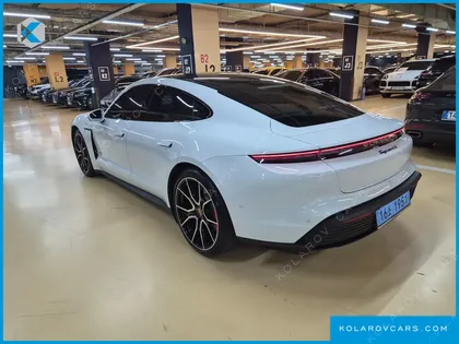 PORSCHE TAYCAN 4S