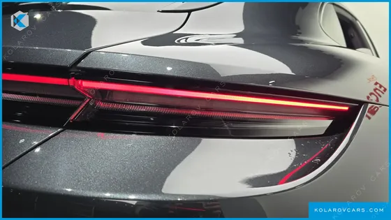 PORSCHE TAYCAN 4 CROSS TURISMO