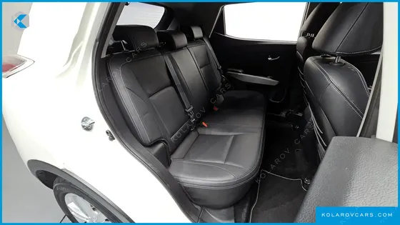 KGM - SSANGYONG TIVOLI VX 2WD