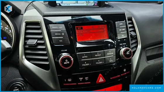 KGM - SSANGYONG TIVOLI VX 2WD