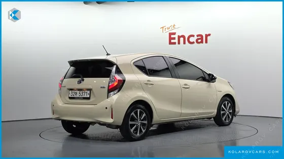 TOYOTA PRIUS 1.5